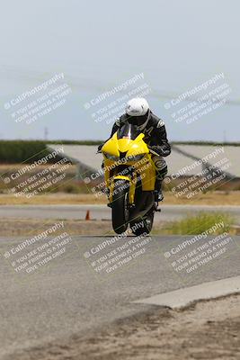 media/May-26-2025-Lets Ride (Mon) [[3bf1de1d65]]/B Group/1220pm (Wheelie Bump)/